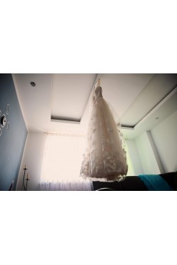 Piękna suknia ślubna