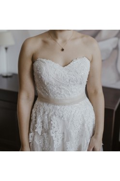 Suknia ślubna Lillian West 6461 - sprzedam