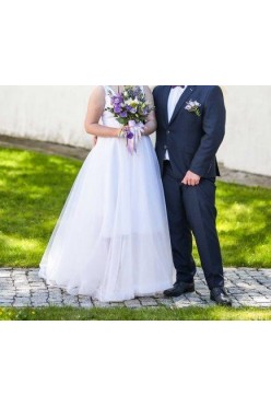 Suknia slubna z odpinanym trenem 36/38