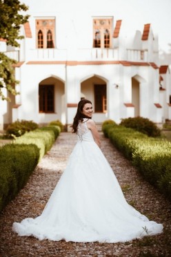 Suknia ślubna Vanilla Sposa 38