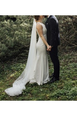 Suknia ślubna z jedwabiu Milla Nova