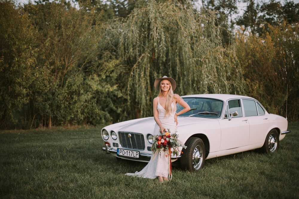 jaguar ślubny, stare auto na ślub i wesele, slubnaglowie